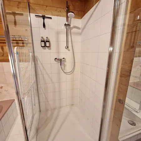 Apartment Helle Und Idyllische 2 Am Rande Von